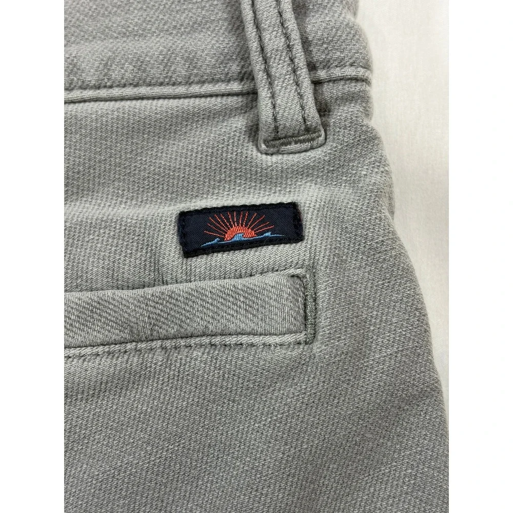 Faherty Brand Mens All Day Shorts Grey Flat Front Casual Beach Size 32